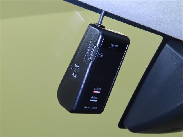 純正ドライブレコーダーを装備しています。記憶媒体はお客様手配になります。