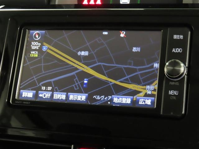 ナビはトヨタ純正ＳＤナビゲーションのＮＳＺＴ-Ｗ６６Ｔがついてます。