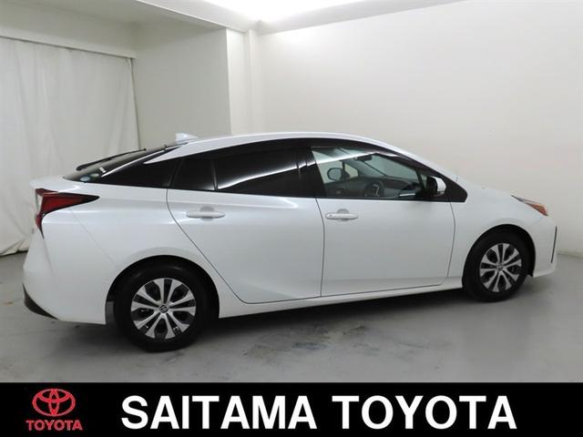 プリウス Ａ　ＳＤメモリーナビ／バックカメラ／ＥＴＣ／クルーズコントロール／ＬＥＤヘッドライト／スマートキー／ＣＤ・ＤＶＤ対応／トヨタセーフティーシステム／スペアタイヤ（4枚目）