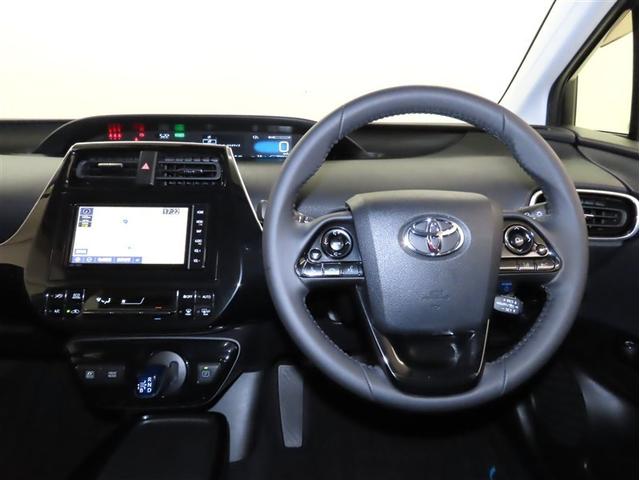 プリウス Ａ　ＳＤメモリーナビ／バックカメラ／ＥＴＣ／クルーズコントロール／ＬＥＤヘッドライト／スマートキー／ＣＤ・ＤＶＤ対応／トヨタセーフティーシステム／スペアタイヤ（7枚目）