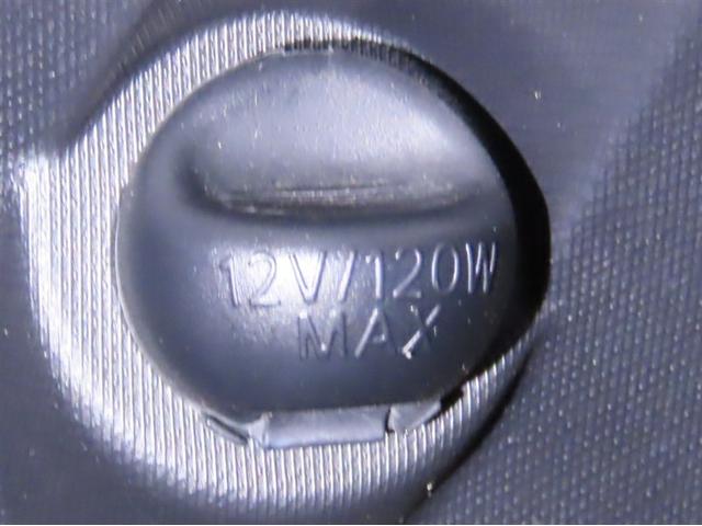 アクア Ｇ　禁煙車／整備記録簿・定期点検記載有／走行距離３３０００キロ／メーカーオプション純正アルミホイール／バックカメラ／ＥＴＣ／スペアタイヤ／スペアキー２個（25枚目）