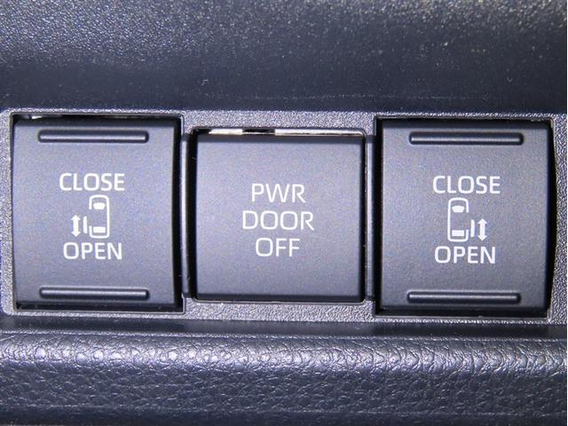 シエンタ ハイブリッドG トヨタ純正ナビ装着 ステアリングヒーター装着 Bluetooth機能搭載 両側パワースライドドア装着 ドライブレコーダー装着 シートヒーター装着 バックガイドモニター付き(17枚目)