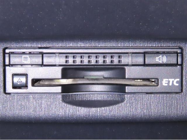 プリウスPHV G トヨタ純正ナビ装着 ステアリングヒーター装着 シートヒーター装着 バックガイドモニター付き ディスチャージヘッドランプ装着 クルーズコントロール装着車両(16枚目)