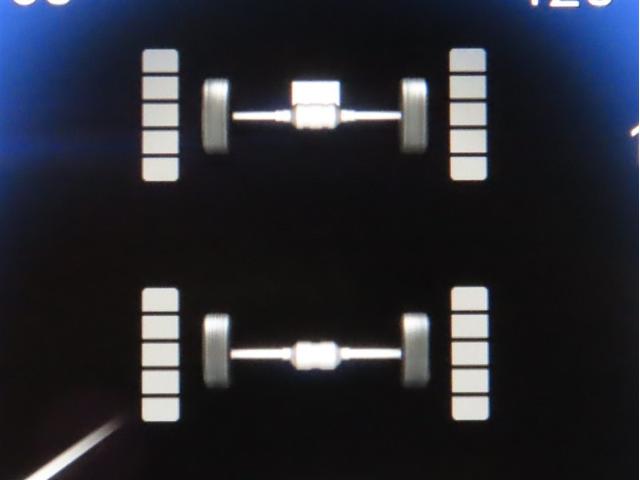 クラウンスポーツ Z ディスプレイオーディオ/パノラミックビューモニター/ETC/パノラマルーフ/デジタルインナーミラー/LEDヘッドライト/スマートキー/シートヒーター&シートベンチレーション/ステアリングヒーター(7枚目)