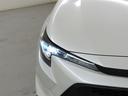 精悍な目つきのLEDヘッドランプを装備しております。