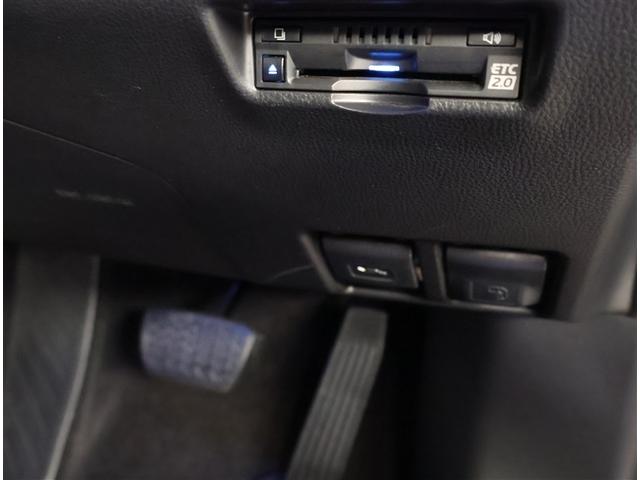 ハリアー Ｚ　盗難防止　パノラマルーフ　運転席パワーシート　地デジ　横滑防止装置　リアビューカメラ　ヘッドライトＬＥＤ　アルミホイール　点検記録簿　Ｗエアバッグ　キーレス　ドラレコ付き　スマートキ－　エアコン（16枚目）