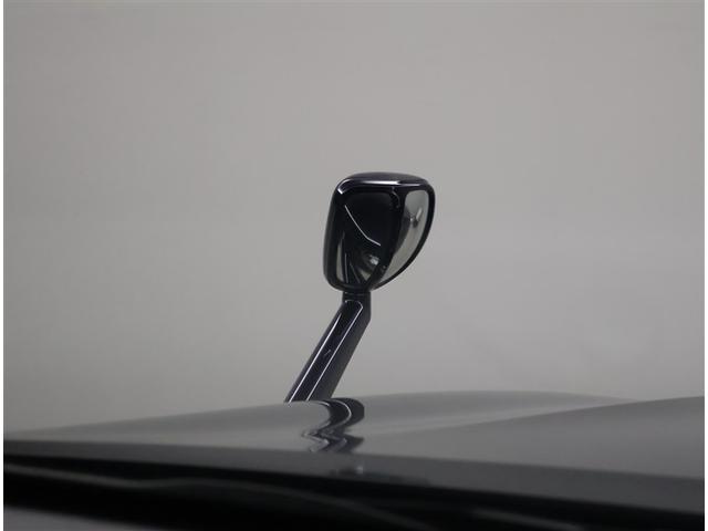 ハイラックス Ｚ　アイドリングＳＴＯＰ　プリクラッシュＳ　キーフリーシステム　運転席助手席エアバック　バックモニタ　パワーウインドウ　ＥＴＣ搭載　定期点検記録簿　ナビ＆ＴＶ　スマートキー＆プッシュスタート　セキュリティ（17枚目）