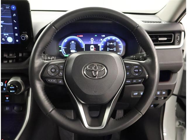 RAV4 ハイブリッドG 衝突被害軽減装置 ドライブレコーダ パノラマサンルーフ バックモニター 整備記録簿 地デジTV LEDヘッドライト スマキー 電動シ-ト AWD TVナビ パワステ 横滑り防止装置 クルコン AAC(6枚目)