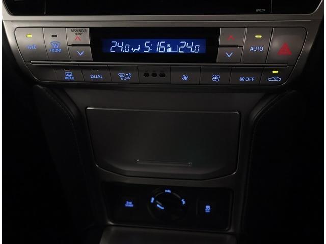 ランドクルーザープラド ＴＸ　Ｌパッケージ　リアカメラ　スマートキ　盗難防止　キーレスエントリー　ＥＴＣ装備　３列席　ＤＶＤ再生可　エアコン　ＬＥＤランプ　レザー　アルミホイール　パートタイム４ＷＤ　横滑り防止システム　フルＴＶ　メモリーナビ（13枚目）