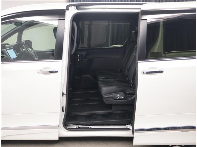 エスクァイア ハイブリッドGiプレミアムパッケジブラックテーラード 誤発進抑制機能 エアロ Bカメラ スマートキー ナビ&TV イモビライザー LEDランプ ETC車載器 クルーズコントロール アルミ 地デジ 横滑り防止装置 キーレス ミュージックプレイヤー接続可(22枚目)