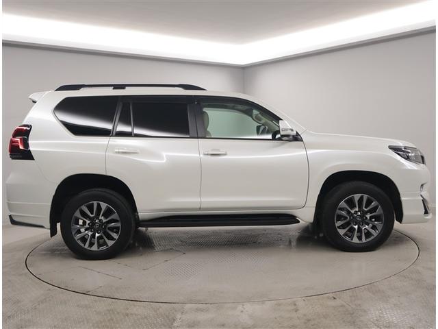 ランドクルーザープラド TX Lパッケージ ナビ・バックカメラつき(4枚目)