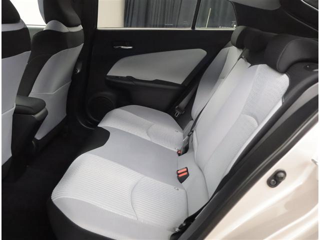 プリウス Ｓ　ＬＥＤヘット　盗難防止システム　スマキー　ＡＣ　ナビ＆ＴＶ　メディアプレイヤー接続　横滑り防止システム　バックガイドモニター　アルミホイール　運転席パワーウィンドウ　整備点検記録簿　サイドエアバック（14枚目）