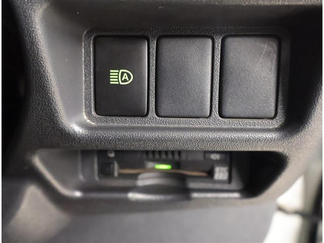 ハイエースバン ロングスーパーＧＬ　Ｗエアコン　Ｂカメラ　ＬＥＤライト　パワーウインドウ　横滑防止　ドライブレコーダー　フルセグテレビ　ＤＶＤ視聴可　キーレスエントリー　メモリーナビ　オートエアコン　ＥＴＣ　パワーステ　記録簿有　ＡＢＳ（13枚目）