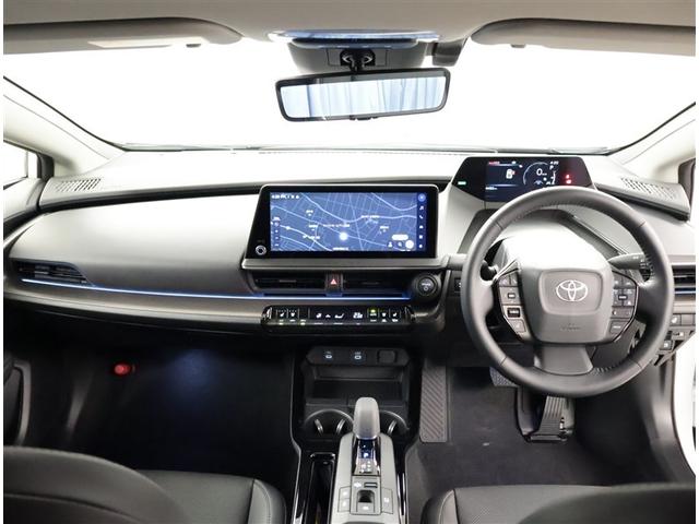 プリウス Ｚ　リアカメラ　プリクラッシュ　ＰＷシート　メモリナビ　ＡＣ１００Ｖ電源　ＬＥＤランプ　ナビ・ＴＶ　オートクルーズ　アルミホイール　ドライブレコーダ　ＡＣ　運転席エアバッグ　横滑り防止装置　ＥＴＣ付（5枚目）