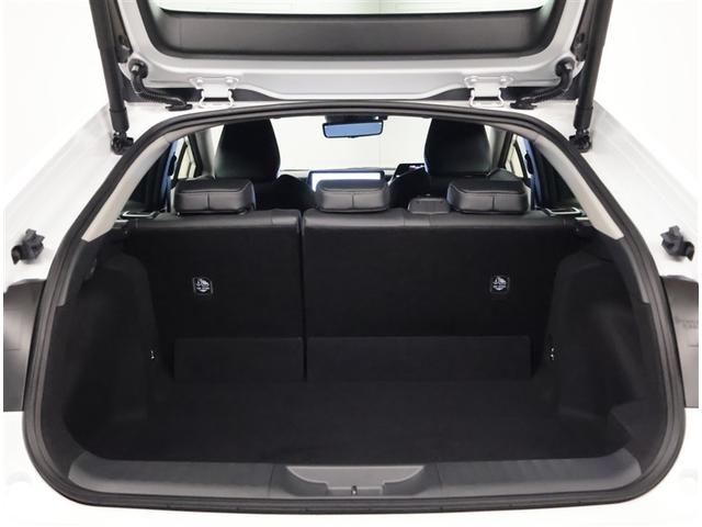 プリウス Ｚ　リアカメラ　プリクラッシュ　ＰＷシート　メモリナビ　ＡＣ１００Ｖ電源　ＬＥＤランプ　ナビ・ＴＶ　オートクルーズ　アルミホイール　ドライブレコーダ　ＡＣ　運転席エアバッグ　横滑り防止装置　ＥＴＣ付（24枚目）