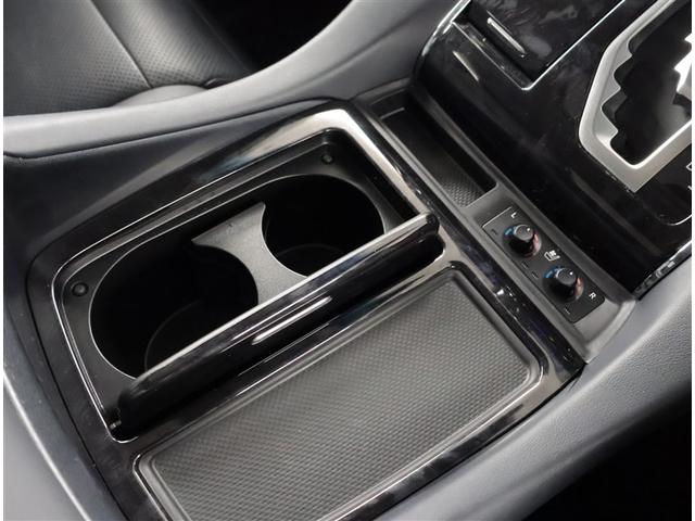 アルファードハイブリッド ＳＲ　Ｃパッケージ　点検記録簿　サンル－フ　バックモニター　オートエアコン　ＬＥＤ　横滑り防止機能　ＡＢＳ　イモビ　アルミ　４ＷＤ　ミュージックプレイヤー接続可　３列シート　キーフリー　スマートキ　Ｐシート　ＥＴＣ　ＴＶ（17枚目）