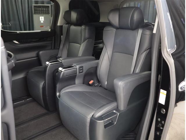 アルファードハイブリッド ＳＲ　Ｃパッケージ　点検記録簿　サンル－フ　バックモニター　オートエアコン　ＬＥＤ　横滑り防止機能　ＡＢＳ　イモビ　アルミ　４ＷＤ　ミュージックプレイヤー接続可　３列シート　キーフリー　スマートキ　Ｐシート　ＥＴＣ　ＴＶ（22枚目）