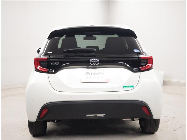 ヤリス Z サイドSRS AAC バックモニタ スマキー 横滑防止装置 キーフリー アルミ LEDランプ パワーウインドウ 定期点検記録簿 助手席エアバック クルコン エアバッグ パワーステアリング ナビ ETC(2枚目)