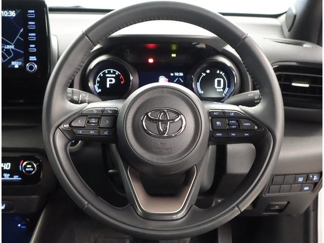 ヤリス Z サイドSRS AAC バックモニタ スマキー 横滑防止装置 キーフリー アルミ LEDランプ パワーウインドウ 定期点検記録簿 助手席エアバック クルコン エアバッグ パワーステアリング ナビ ETC(6枚目)