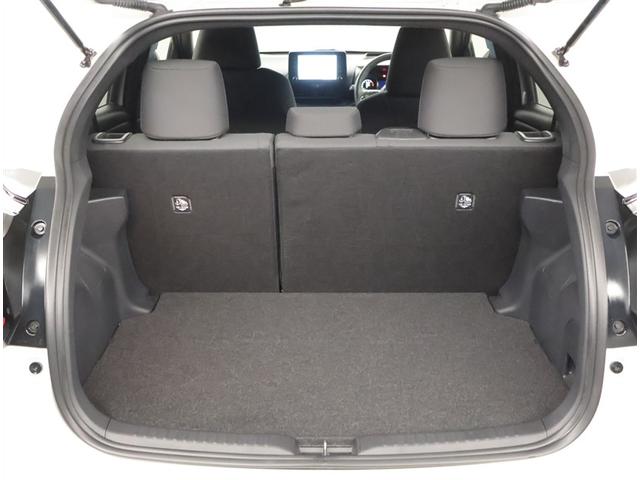 ヤリス Z サイドSRS AAC バックモニタ スマキー 横滑防止装置 キーフリー アルミ LEDランプ パワーウインドウ 定期点検記録簿 助手席エアバック クルコン エアバッグ パワーステアリング ナビ ETC(22枚目)