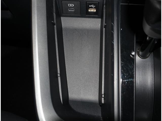 ノア ハイブリッドＳ－Ｚ　横滑り防止機能　エアバッグ　オートクルーズコントロール　地デジ　両側自動ドア　ダブルエアコン　スマートエントリー　ＬＥＤランプ　バックモニター　メモリナビ　３列シート　ＥＴＣ付き　ＡＢＳ　ＡＣ１００Ｖ（14枚目）