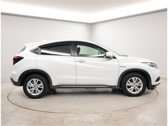 ヴェゼル ハイブリッドX・ホンダセンシング AW Aクルーズ ミュージックプレイヤー接続可 Bモニ スマキー オートエアコン VSA LEDヘッドライト ETC車載器 カーテンエアバッグ ドライブレコーダー装着車 メモリナビ ABS ナビ(4枚目)