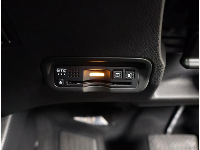 ヴェゼル ハイブリッドX・ホンダセンシング AW Aクルーズ ミュージックプレイヤー接続可 Bモニ スマキー オートエアコン VSA LEDヘッドライト ETC車載器 カーテンエアバッグ ドライブレコーダー装着車 メモリナビ ABS ナビ(14枚目)