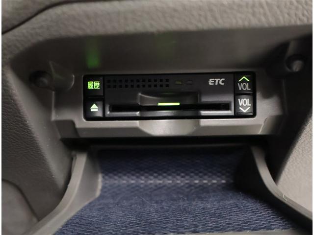 【クレジット一体型保険】通常１年の保険契約を自動車のクレジットにあわせて長期化し、毎月の保険料の払込額を一定にしました。クレジットも自動車保険も定額で楽々♪契約期間中は毎年の保険更新手続きが不要です。