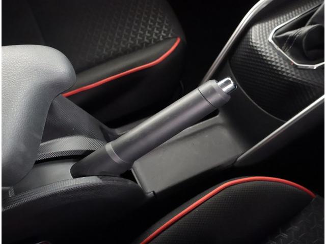 ライズ Ｚ　Ｂカメ　点検記録簿　アイドリングＳＴＯＰ　イモビライザー　横滑り防止機能　ＬＥＤヘッドライト　寒冷地仕様　オートクルーズコントロール　アルミホイール　エアバッグ　スマートキ　４ＷＤ車　パワーウィンドウ（15枚目）