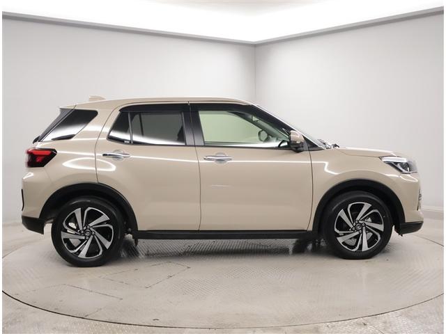 ライズ Z 衝突回避システム メディアプレイヤー接続 スマートキ- リヤカメラ アルミホイール エコアイドル LEDライト オートエアコン 横滑り防止機能 TV キーフリー パワーウインドウ エアバッグ ETC(4枚目)