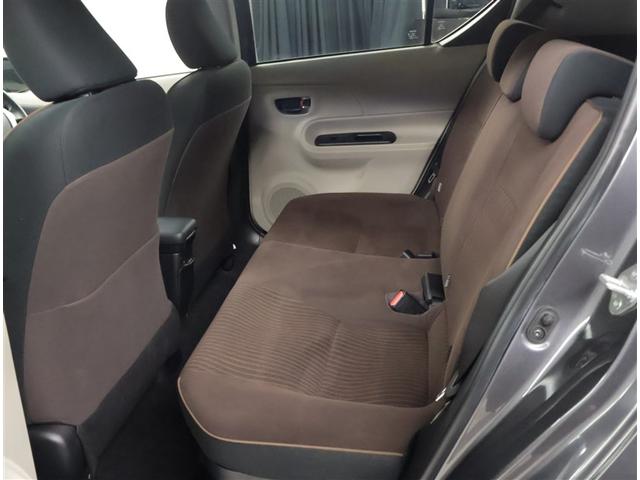 アクア Ｇ　バックモニタ　セキュリティー　メンテナンスノート　デュアルエアバック　ナビＴＶ　ＨＤＤナビゲーション　パワーウィンドウ　地デジ　ＥＳＣ　ＡＴエアコン　ＡＢＳ　パワーステアリング　運転席エアバッグ（16枚目）