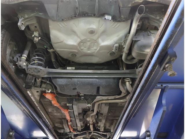 アクア Ｇ　バックモニタ　セキュリティー　メンテナンスノート　デュアルエアバック　ナビＴＶ　ＨＤＤナビゲーション　パワーウィンドウ　地デジ　ＥＳＣ　ＡＴエアコン　ＡＢＳ　パワーステアリング　運転席エアバッグ（19枚目）