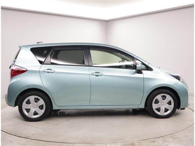 ラクティス G スマ-トキ- Bモニター 横滑り防止 AUX メンテナンスノート イモビライザー キーフリー ナビ&TV パワーウィンドウ ETC車載器 オートエアコン ワンセグTV アイドリングストップ ABS(4枚目)