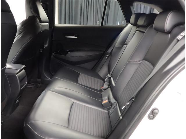 カローラツーリング ハイブリッド　ダブルバイビー　追突軽減ブレーキ　バックモニタ　地デジフルセグ　横滑防止　ナビＴＶ　スマキー　ＬＥＤライト　デュアルエアバッグ　エアコン　オートクルーズ　サイドエアバッグ　ＥＴＣ付　ＰＳ　キーフリー　ＡＢＳ　盗難防止（18枚目）