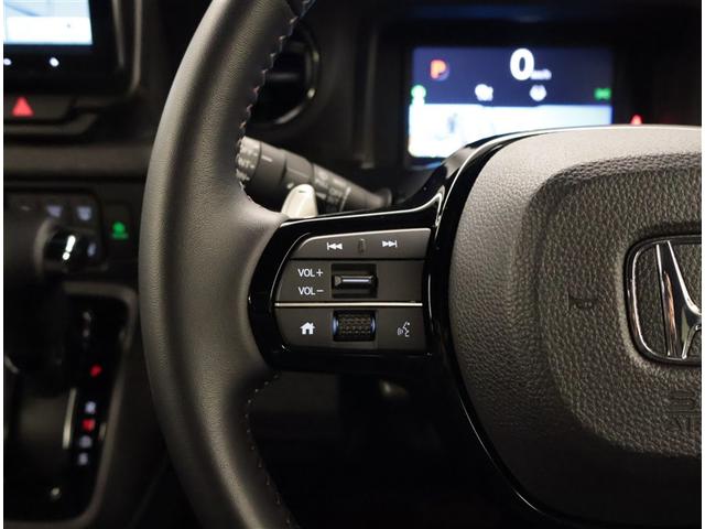 N-BOXカスタム ターボ イモビライザー 衝突被害軽減 ベンチシート AW キーフリー ミュージックプレイヤー接続可 ESC パワステ 両席エアバック サイドエアバッグ スマキー Bカメ パワーウィンドウ 整備記録簿 ABS(7枚目)