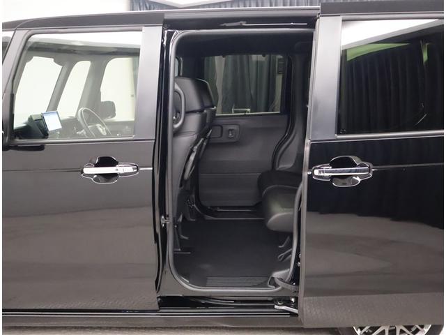 N-BOXカスタム ターボ イモビライザー 衝突被害軽減 ベンチシート AW キーフリー ミュージックプレイヤー接続可 ESC パワステ 両席エアバック サイドエアバッグ スマキー Bカメ パワーウィンドウ 整備記録簿 ABS(19枚目)