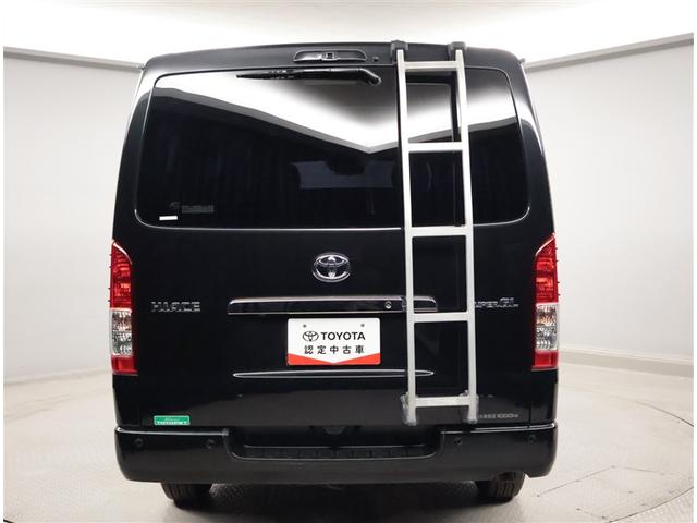 ハイエースバン スーパーＧＬ　ダークプライムＩＩ　ＬＥＤヘットライト　メモリーナビゲーション　ミュージックプレイヤー接続可　地デジ　スマキー　ＡＢＳ　フルフラット　盗難警報装置　運転席エアバッグ　リアクーラー　オートエアコン　パワーウインドウ　記録簿（2枚目）