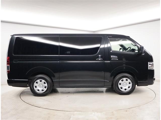 ハイエースバン スーパーＧＬ　ダークプライムＩＩ　ＬＥＤヘットライト　メモリーナビゲーション　ミュージックプレイヤー接続可　地デジ　スマキー　ＡＢＳ　フルフラット　盗難警報装置　運転席エアバッグ　リアクーラー　オートエアコン　パワーウインドウ　記録簿（4枚目）