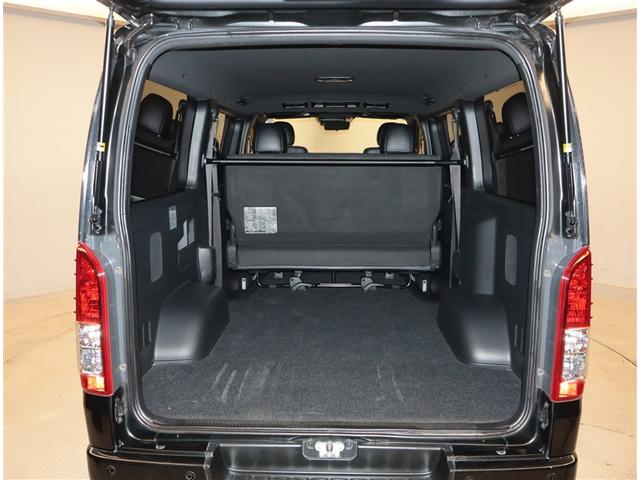 ハイエースバン スーパーＧＬ　ダークプライムＩＩ　ＬＥＤヘットライト　メモリーナビゲーション　ミュージックプレイヤー接続可　地デジ　スマキー　ＡＢＳ　フルフラット　盗難警報装置　運転席エアバッグ　リアクーラー　オートエアコン　パワーウインドウ　記録簿（19枚目）