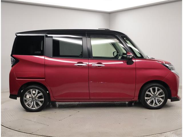 タンク カスタムＧ－Ｔ　スマキ－　地上デジタル　アルミホイル　踏み間違い防止装置　両側電動ドア　ＬＥＤヘッドライト　クルコン　リアカメラ　横滑り防止装置　ＥＴＣ　ウォークスルー　キーレス　ＴＶナビ　オートエアコン　ＤＶＤ（4枚目）