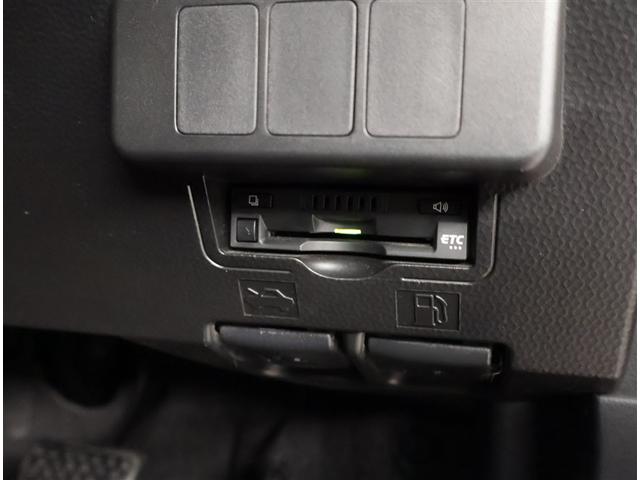 タンク カスタムＧ－Ｔ　スマキ－　地上デジタル　アルミホイル　踏み間違い防止装置　両側電動ドア　ＬＥＤヘッドライト　クルコン　リアカメラ　横滑り防止装置　ＥＴＣ　ウォークスルー　キーレス　ＴＶナビ　オートエアコン　ＤＶＤ（14枚目）