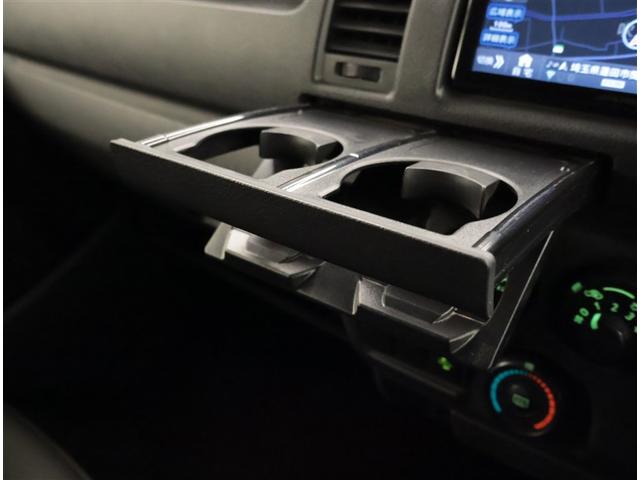 ハイエースバン ＤＸ　ＧＬパッケージ　メモリナビ　ナビ＆ＴＶ　バックモニター　フルセグ　横滑り防止装置　キーレスエントリー　エアコン　ＥＴＣ車載器　記録簿　パワステ　ＤＶＤ再生　フロントパワーウインドウ　エアバック　セキュリティー　ＡＢＳ（10枚目）