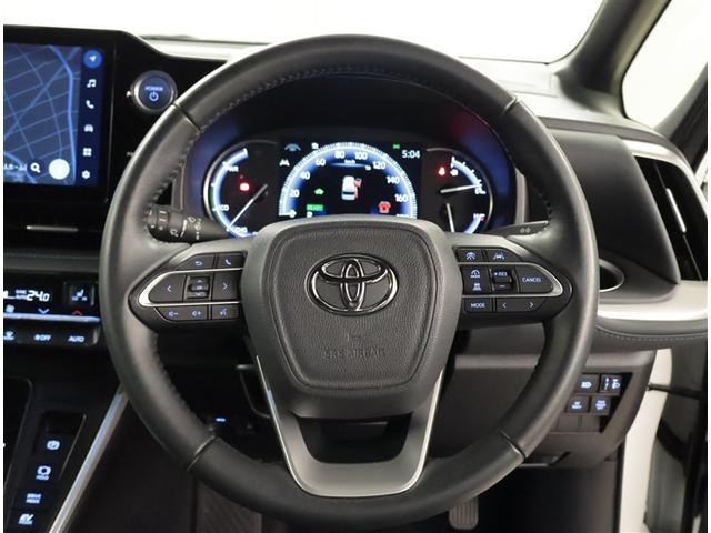 ヴォクシー ハイブリッドＳ－Ｚ　パワーウィンドウ　ＤＶＤ再生機能　インテリキー　横滑防止装置　地デジＴＶ　アクティブクルーズコントロール　フルオートエアコン　リアカメラ　エアバッグ　ＡＢＳ　１００Ｖ充電　ナビＴＶ　ＷＡＣ　キーレス（6枚目）