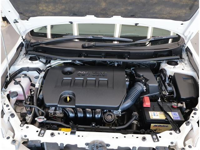 普段はあまり見ないエンジンルーム内も綺麗に仕上げています。見えないところも清潔に保ちたいですよね。