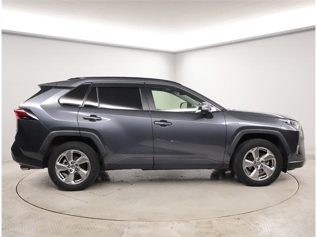 RAV4 ハイブリッドG 衝突被害軽減装置 ドライブレコーダ パノラマサンルーフ バックモニター 整備記録簿 寒冷地仕様 地デジTV LEDヘッドライト スマキー 電動シ-ト AWD TVナビ パワステ 横滑り防止装置 AAC(4枚目)