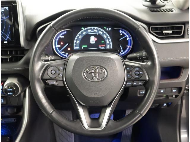 RAV4 ハイブリッドG 衝突被害軽減装置 ドライブレコーダ パノラマサンルーフ バックモニター 整備記録簿 寒冷地仕様 地デジTV LEDヘッドライト スマキー 電動シ-ト AWD TVナビ パワステ 横滑り防止装置 AAC(6枚目)