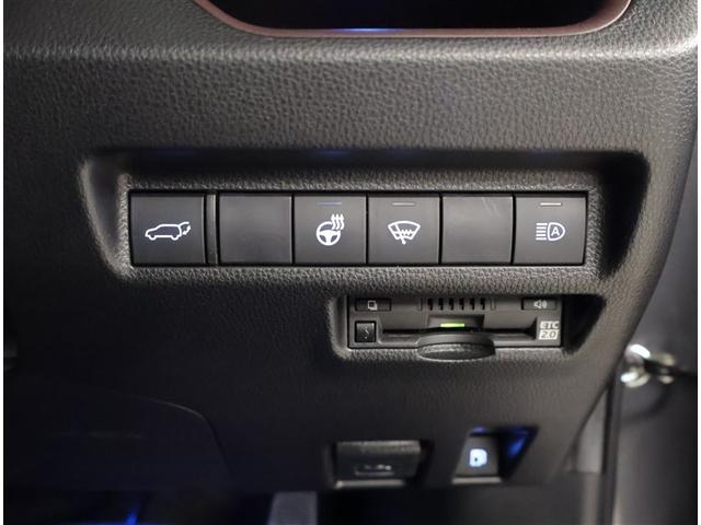 RAV4 ハイブリッドG 衝突被害軽減装置 ドライブレコーダ パノラマサンルーフ バックモニター 整備記録簿 寒冷地仕様 地デジTV LEDヘッドライト スマキー 電動シ-ト AWD TVナビ パワステ 横滑り防止装置 AAC(17枚目)