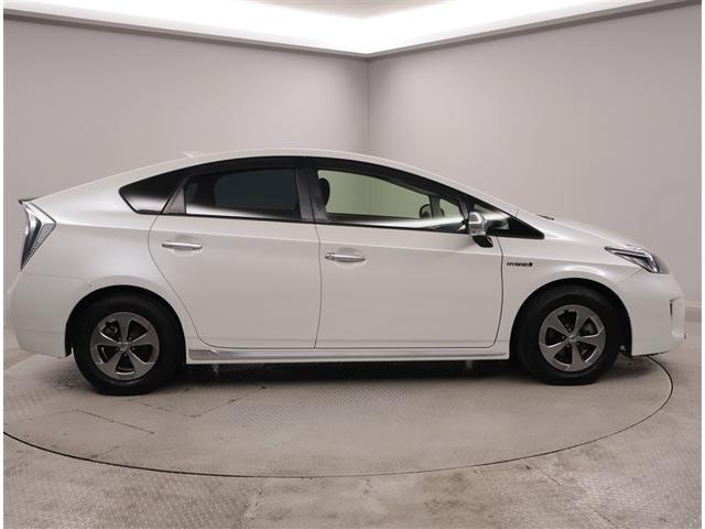 プリウス Sマイコーデ カラーバックモニター エアコン ESC キーフリーシステム アルミホイール DVD再生 PS 地デジ カーテンエアバッグ エアバッグ ABS PW メモリナビ スマ-トキ- 点検記録簿 盗難警報装置(4枚目)