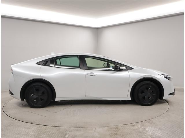 プリウス U ナビTV 衝突回避システム LED メモリーナビ AC100V電源 Bモニター クルーズコントロール スマートキー ETC車載器 キーレス ミュージックプレイヤー接続可 アルミ 盗難防止システム(4枚目)