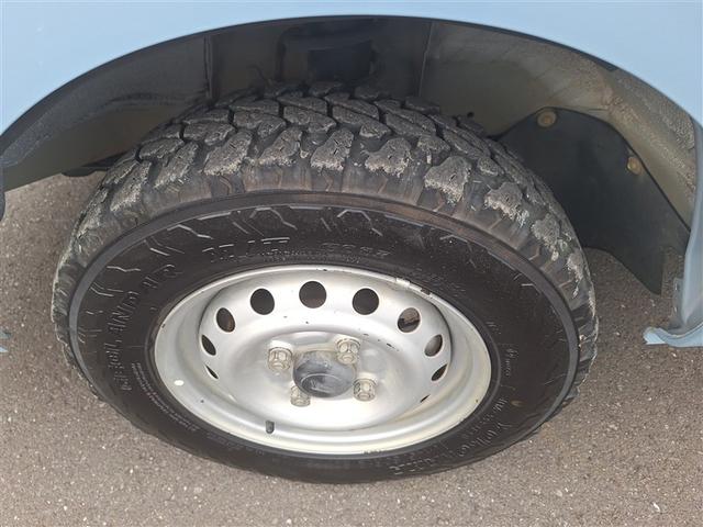 ハイゼットトラック スタンダード　パワーウインドウ　整備記録簿有　パートタイム４ＷＤ　オートエアコン　エアバック　パワステ　キーフリー（12枚目）